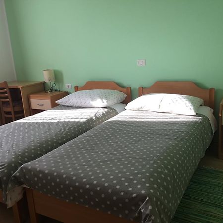 Guest House Okrepcevalnica Zemonska Vaga Ilirska Bistrica Buitenkant foto